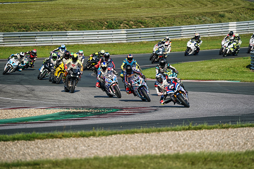 Racing1